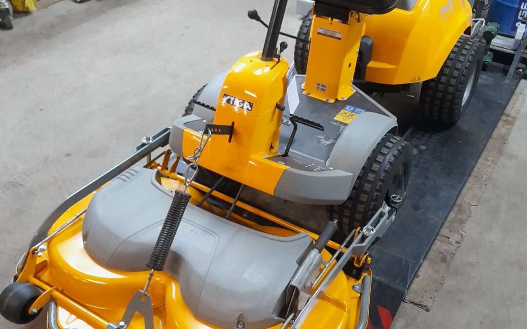 Stiga Park Compact 16 4WD